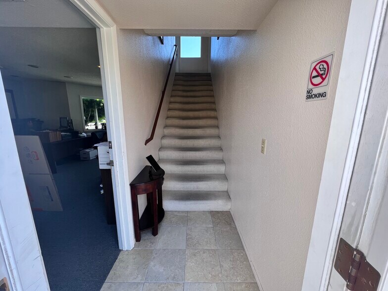 More Photos Of 34188 Pacific Coast Hwy, Dana Point Office For Lease