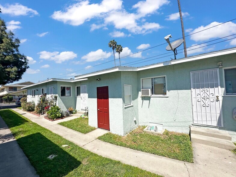 More Photos Of 612 N Olive St, Anaheim Apartments For Sale