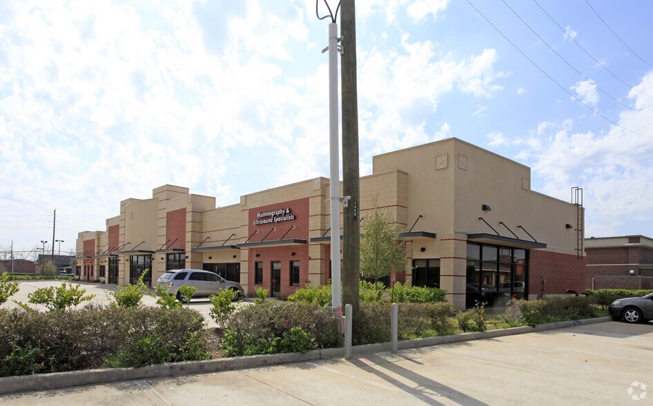 More Photos Of 1403 Highway 6, Sugar Land Medical For Lease