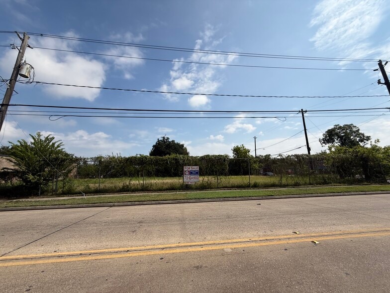 More Photos Of 0 Canal St, Houston Land For Sale