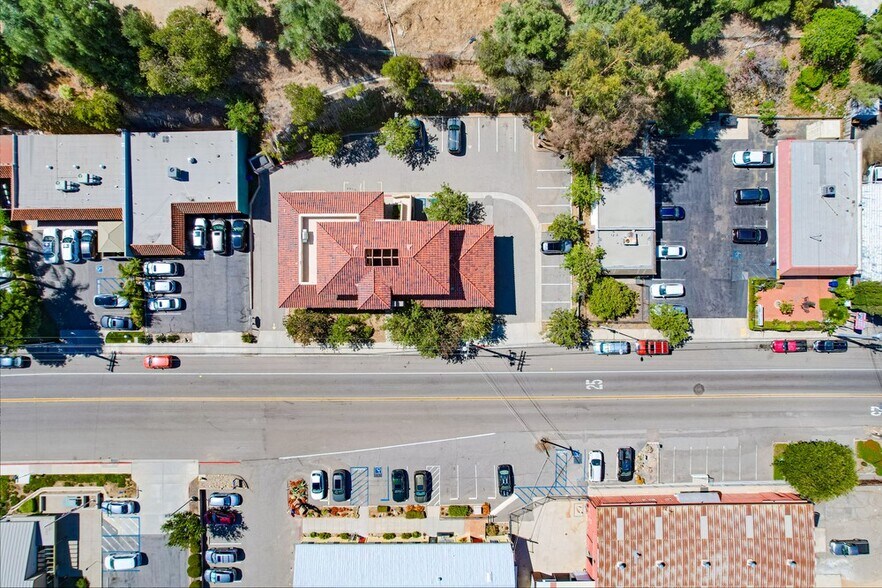 More Photos Of 343 E Alvarado St, Fallbrook Freestanding For Sale