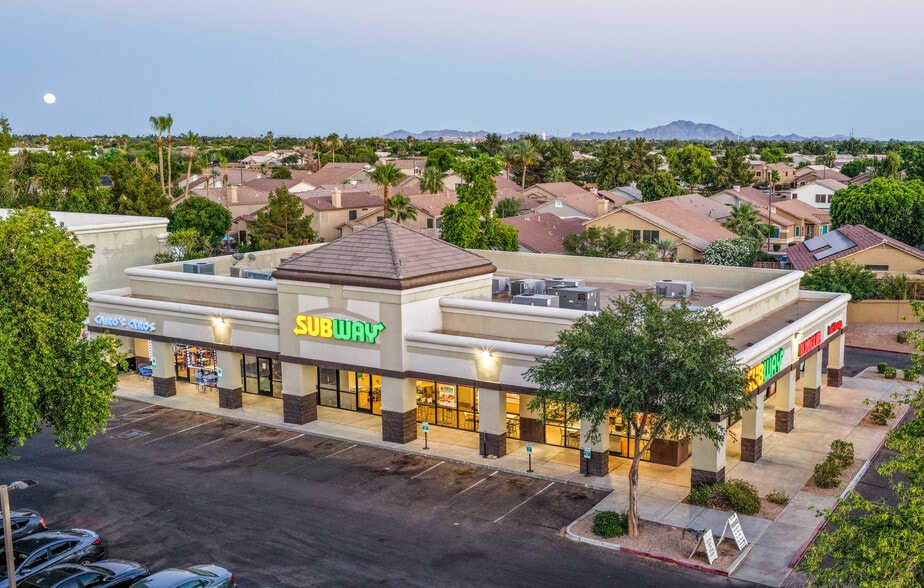 More Photos Of 1561 N Cooper Rd, Gilbert Storefront For Sale