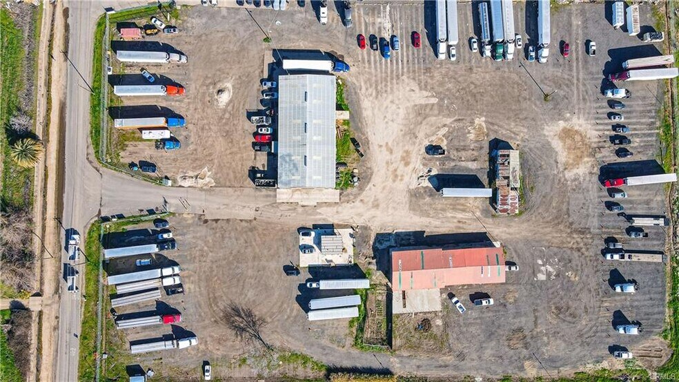 More Photos Of 788 E Childs Ave, Merced Warehouse For Lease