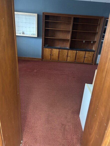 More Photos Of 4080 Dayton-Xenia Rd, Dayton Unknown For Lease