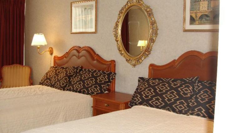 More Photos Of 2967 Henry St, Muskegon Hotel For Sale