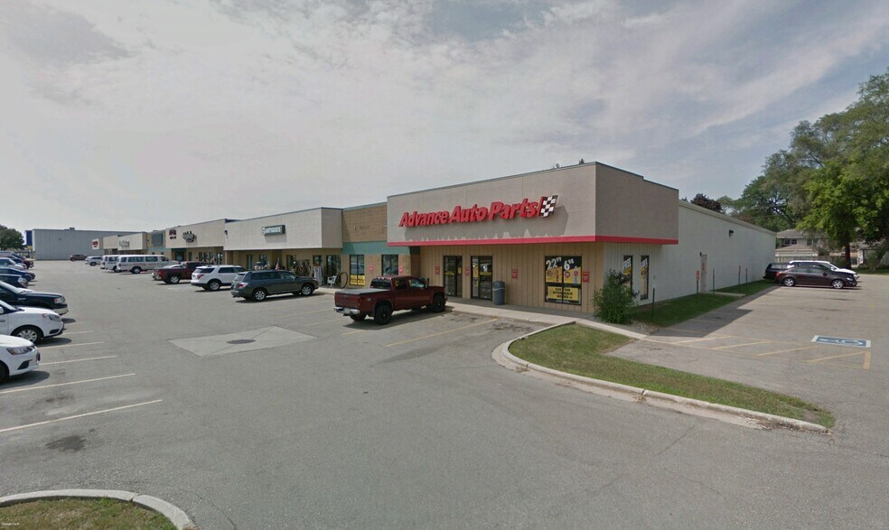 Primary Photo Of 1910-1978 S Stoughton Rd, Madison Unknown For Sale