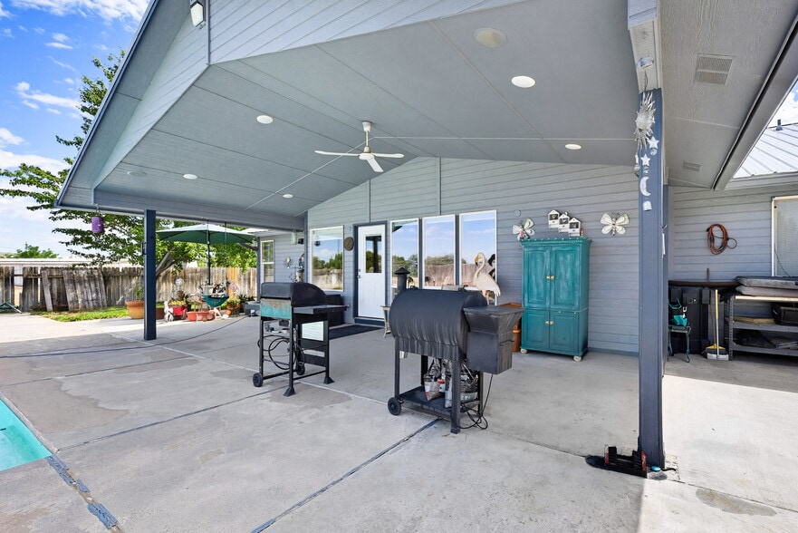 More Photos Of 1299 N Black Cat Rd, Meridian Land For Sale