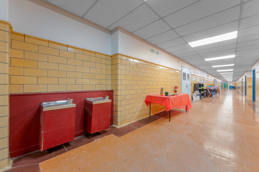 More Photos Of 300 North St, Waynesburg Schools For Sale