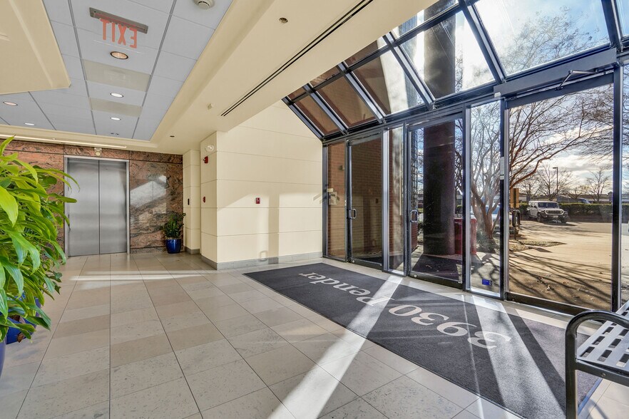 More Photos Of 3930 Pender Dr, Fairfax Medical For Lease