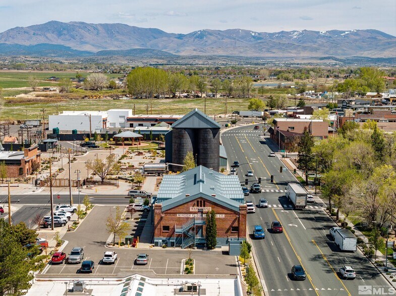More Photos Of 1615 US Highway 395 N, Minden Office For Sale