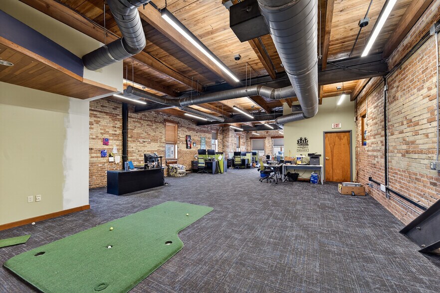 More Photos Of 510 College Ave, Racine Storefront Retail Office For Sale