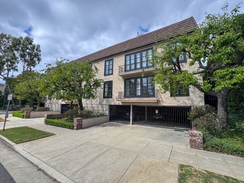 More Photos Of 1630 Hilts Ave, Los Angeles Apartments For Sale