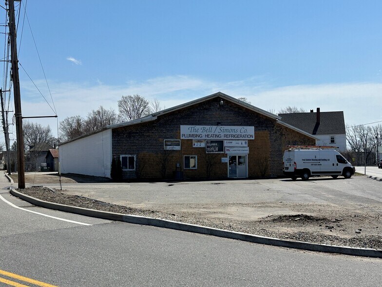 Primary Photo Of 103 River St, Sanford Manufacturing For Sale