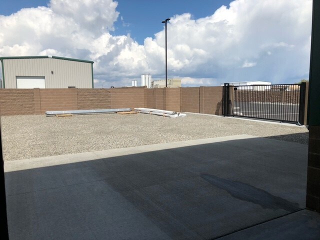 More Photos Of 2901 Rainier Pl, Pasco Warehouse For Lease