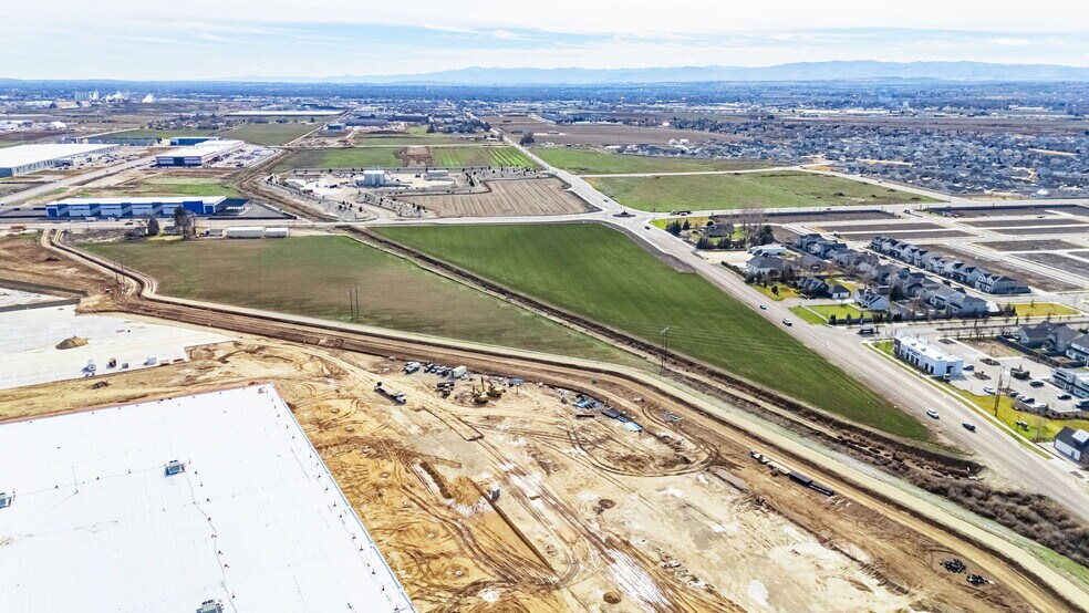 Primary Photo Of Ustick Rd & Midland Blvd, Nampa Land For Sale