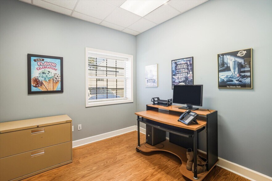 More Photos Of 4447 Entrepot Blvd, Tallahassee Refrigeration Cold Storage For Lease