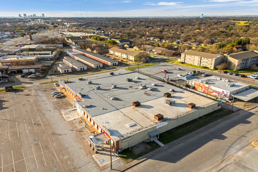 More Photos Of 5601 E Lancaster Ave, Fort Worth Freestanding For Sale