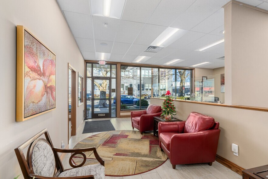 More Photos Of 1710 Union Blvd, Allentown Bank For Sale