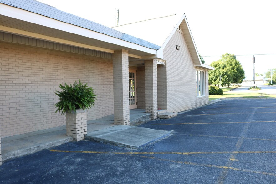 More Photos Of 614 E Martintown Rd, North Augusta Storefront Retail Office For Lease