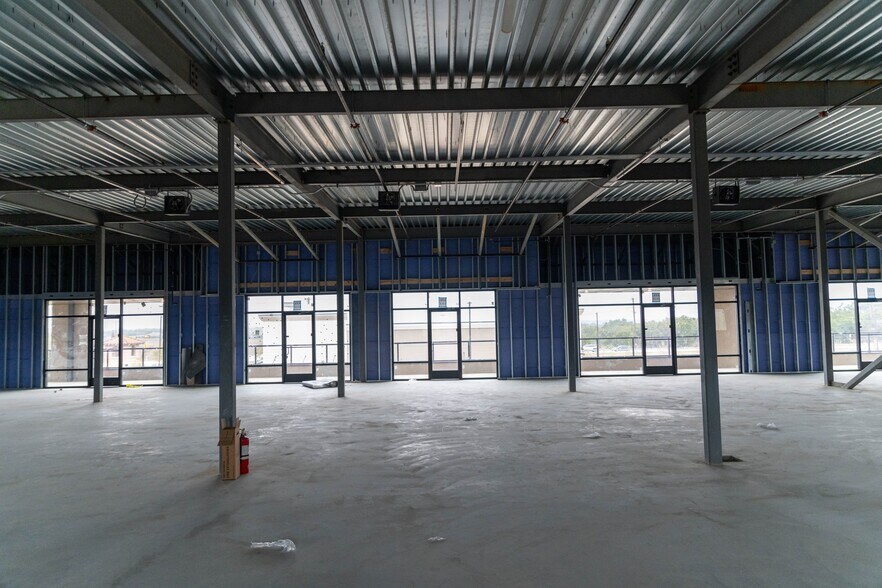 More Photos Of 15101 Ronald Reagan Blvd, Leander, TX 78641, Unite, Leander Unknown For Lease