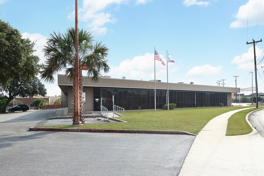 Primary Photo Of 5404 Wurzbach Rd, San Antonio Medical For Lease