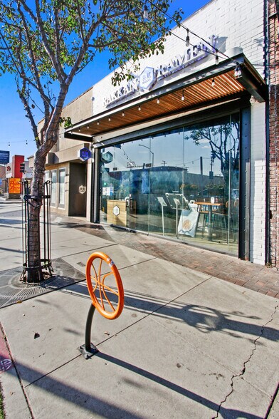 More Photos Of 5242-5246 E 2nd St, Long Beach Restaurant For Lease