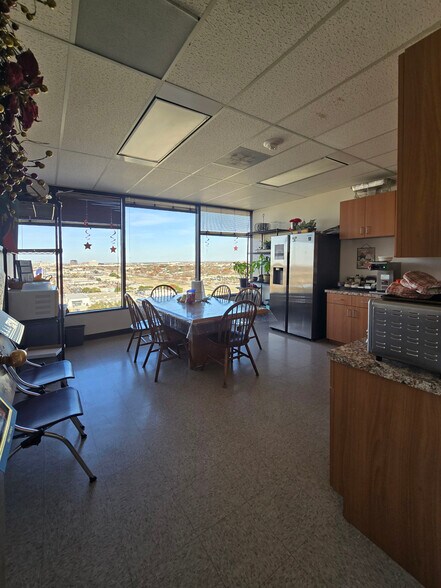More Photos Of 100 N Central Expy, Richardson Office For Lease