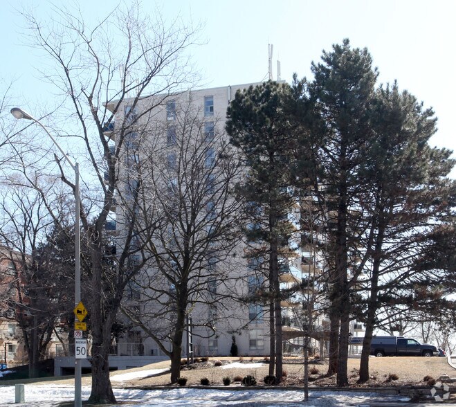 More Photos Of 5166-5170 Lakeshore Rd, Burlington Apartments For Sale