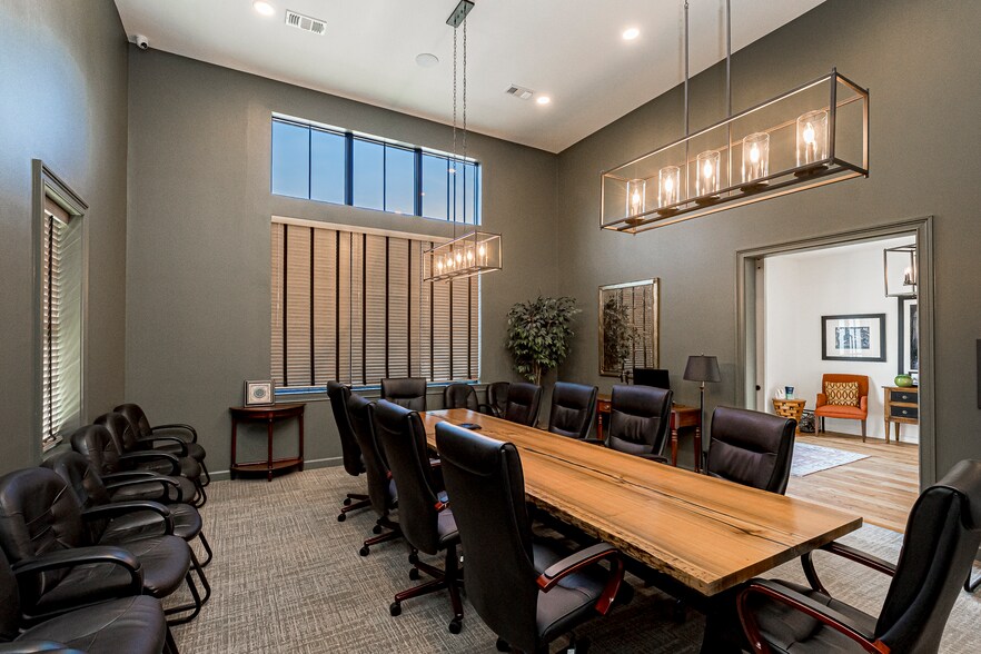 More Photos Of 4471 Bluebonnet Blvd, Baton Rouge Office For Lease