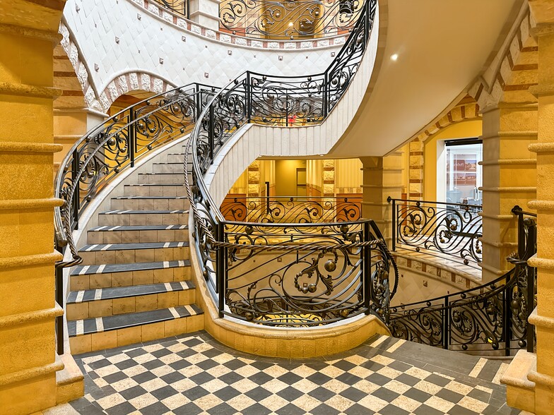 More Photos Of 410 S Rampart Blvd, Las Vegas Coworking Space