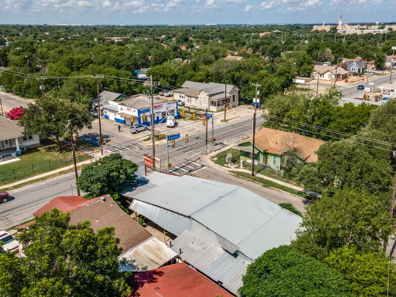 More Photos Of 3135 W Commerce St, San Antonio Land For Sale