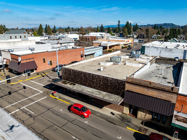More Photos Of 707 S Main St, Lebanon Office For Sale