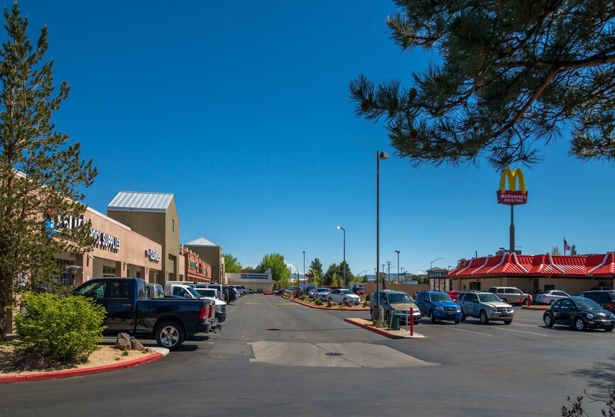 More Photos Of 4900-4986 S Virginia St, Reno Unknown For Lease