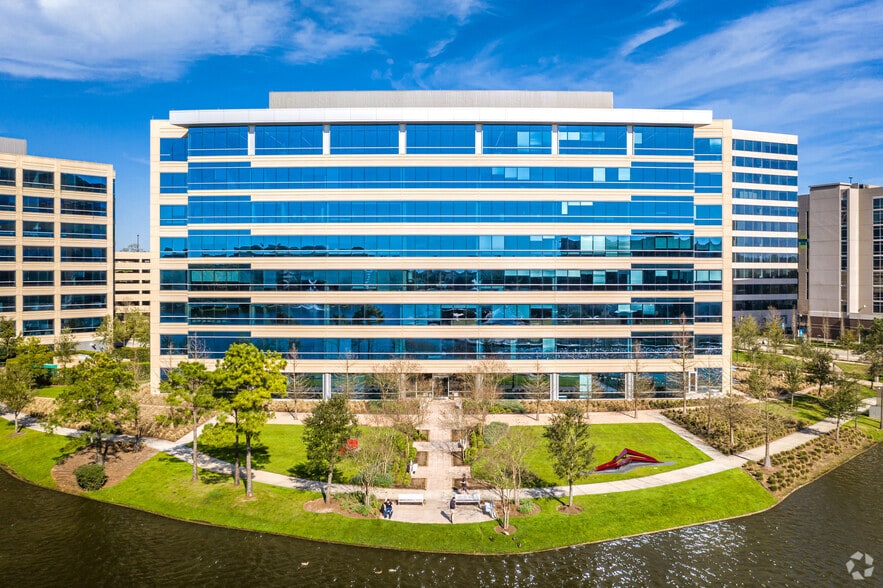 More Photos Of 1800 Hughes Landing Blvd, The Woodlands Office For Lease