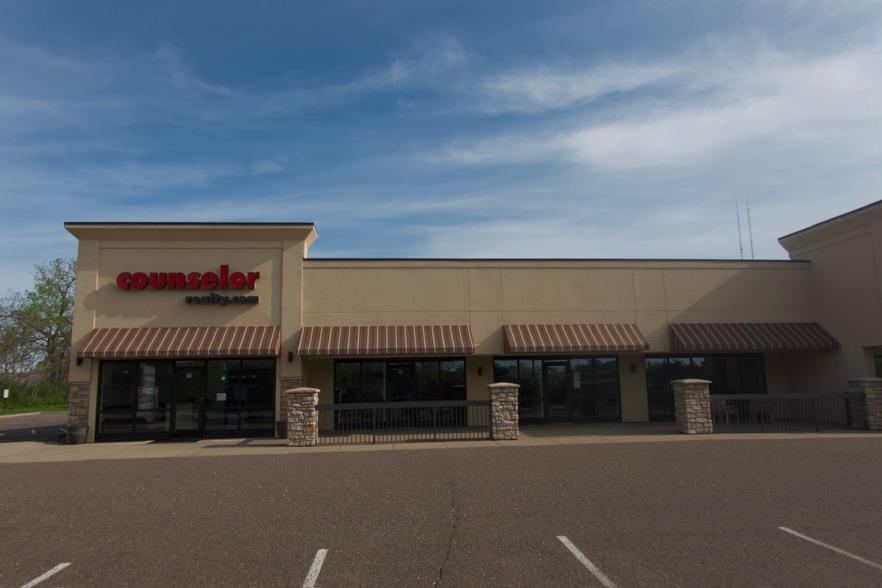 More Photos Of 1201 County Road E, Saint Paul Storefront Retail Office For Lease