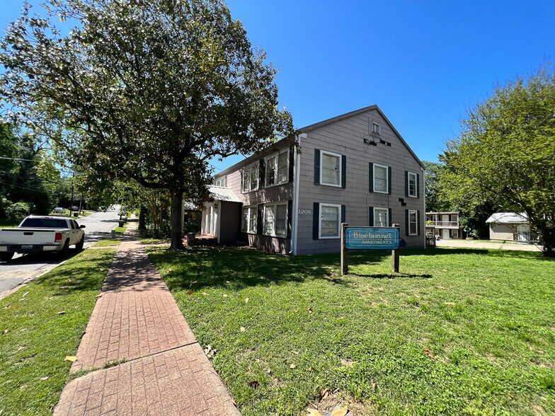 More Photos Of 1206 20th St, Huntsville Apartments For Sale