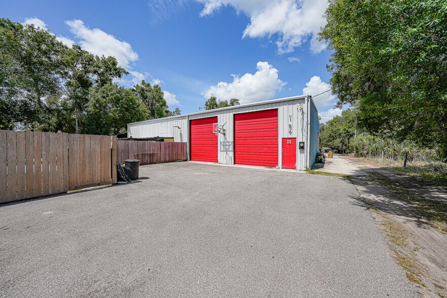 More Photos Of 2461 SW Highway 17, Arcadia Warehouse For Sale