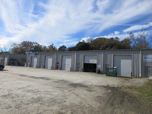 More Photos Of 30 Bridge Ct, Sumter Flex For Lease