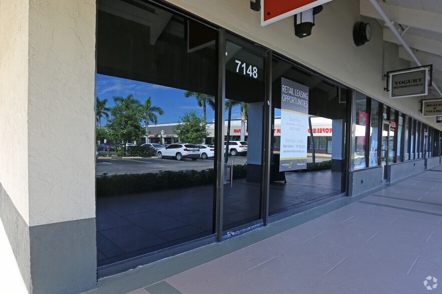 More Photos Of 7034-7166 Beracasa Way, Boca Raton General Retail For Lease