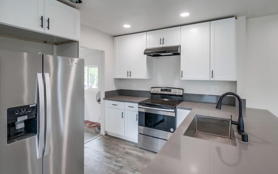 More Photos Of 401-407 Idaho Ave, Escondido Apartments For Sale