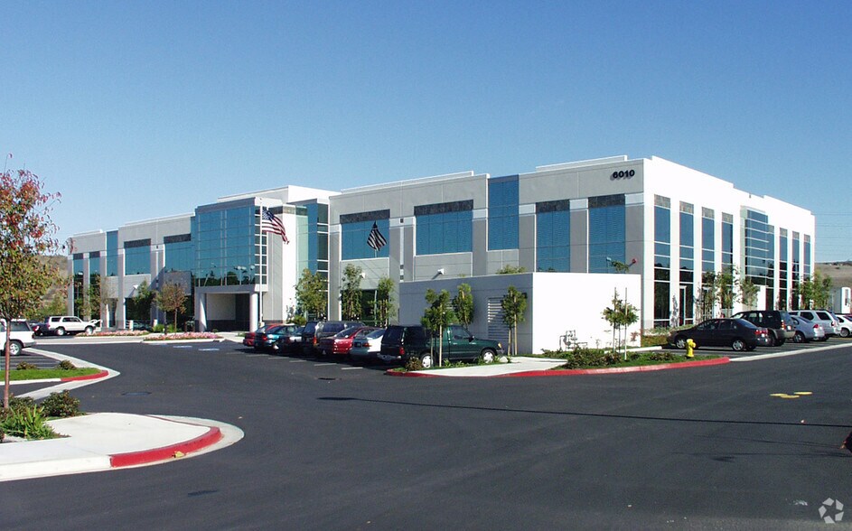 More Photos Of 6010 Hidden Valley Rd, Carlsbad Medical For Lease