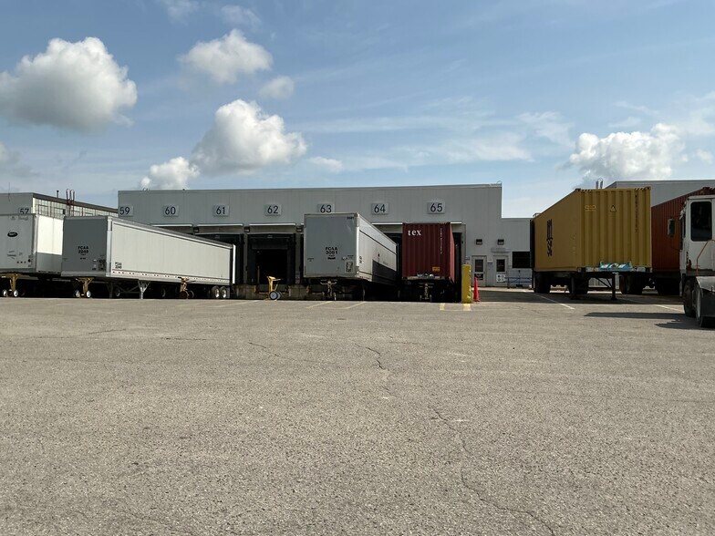 Primary Photo Of 840 E Huron Blvd, Marysville Manufacturing For Sale