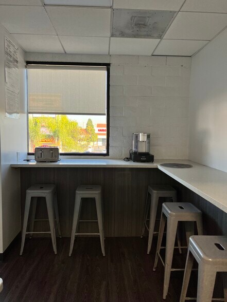 More Photos Of 5900 Pacific Blvd, Huntington Park Medical For Lease