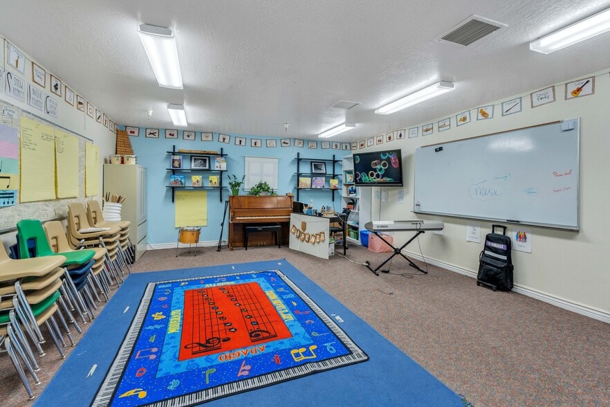 More Photos Of 280 S 400 E, Orem Schools For Sale