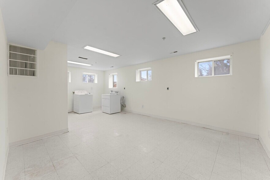 More Photos Of 922 Ridge Rd Se, Washington Assisted Living For Sale