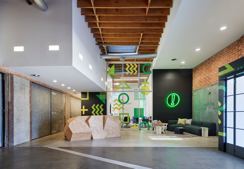 More Photos Of 8500 Steller Dr, Culver City Loft Creative Space For Lease