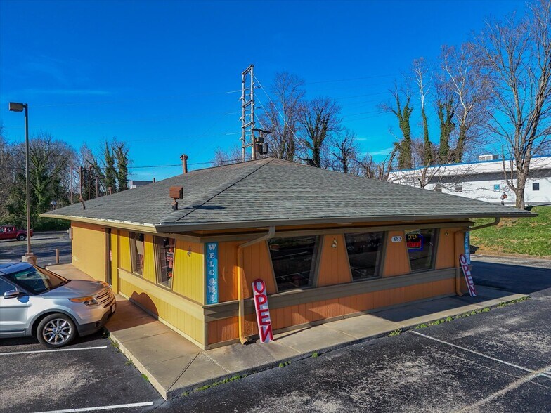 More Photos Of 683 Brandon Ave, Roanoke Fast Food For Sale