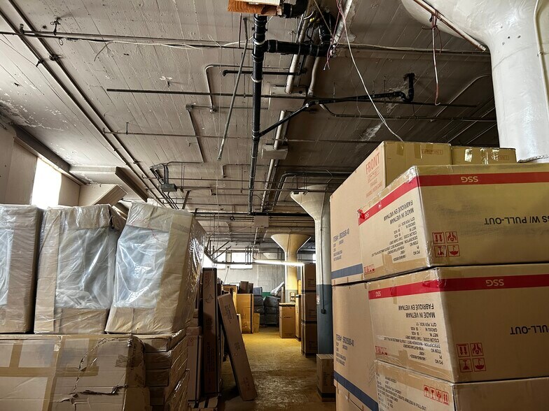 More Photos Of 1241 E Erie Ave, Philadelphia Warehouse For Sale