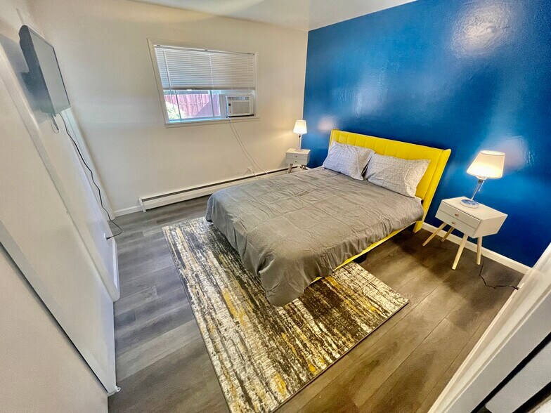 More Photos Of 929 Wheeler Ave, Reno Apartments For Sale