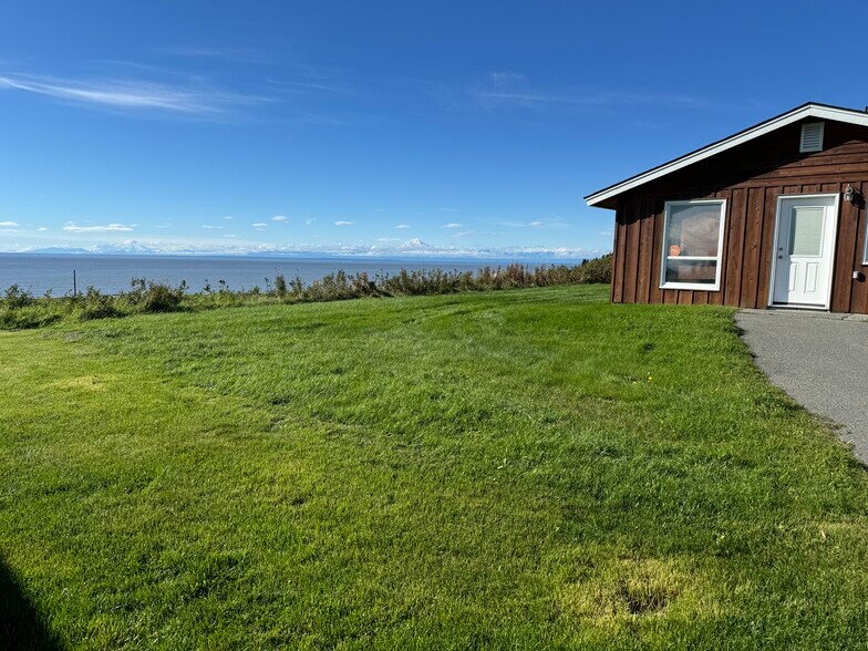 More Photos Of 606 Petersen Way, Kenai Office For Lease